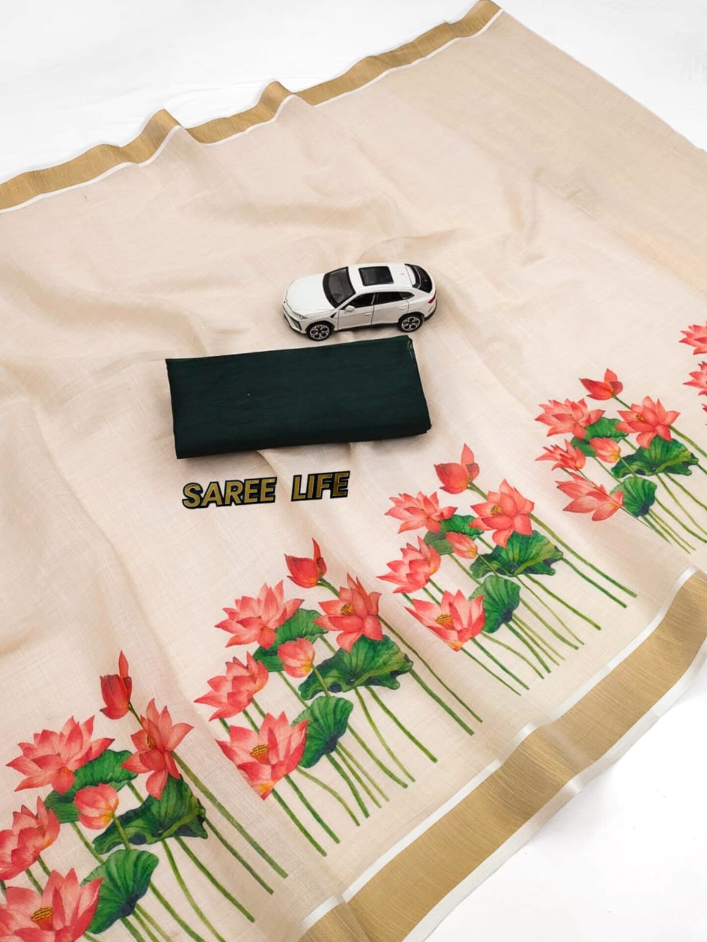 SM1005 Off-white Onam saree with blouse