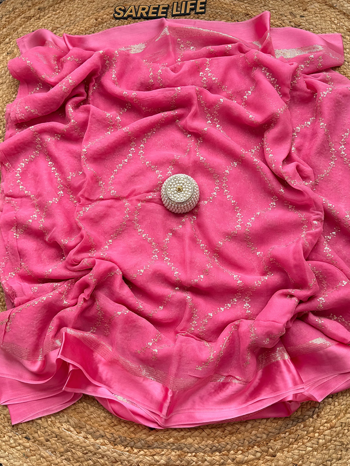 SL983 Baby pink georgette saree with blouse