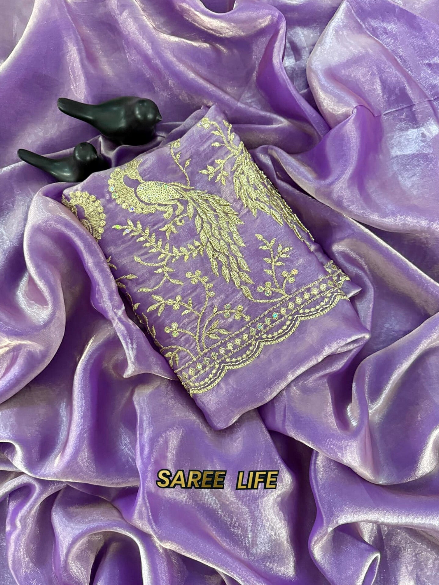 V995 Lavender fenty silk saree with blouse