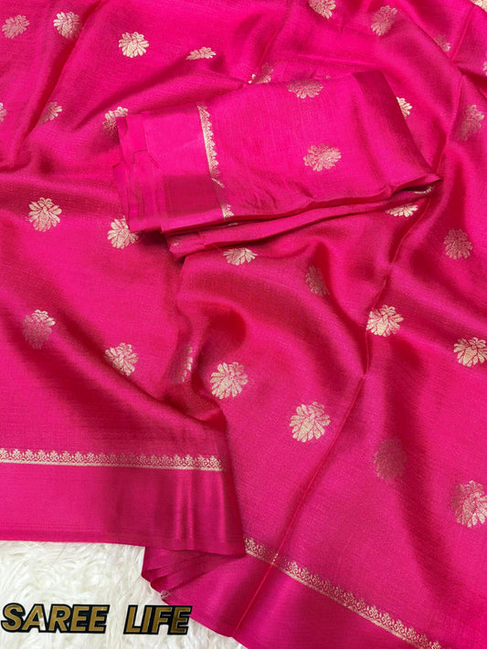 T989 Rani pink viscose geogrette saree with blouse